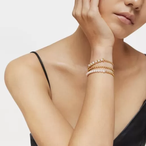 Hot Pearl chain Bracelet with 18kt gold plating over silver and cultured pearls Gloss Silver Bracelets | Chain Bracelets
